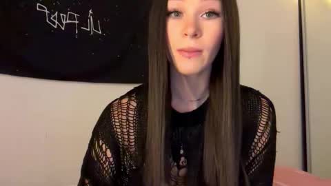 MOLLYYYY dont forget to give me a thumb up online show from October 30, 2025, 5:31 am