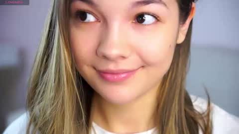 doublevibezzz online show from February 17, 2026, 1:35 am