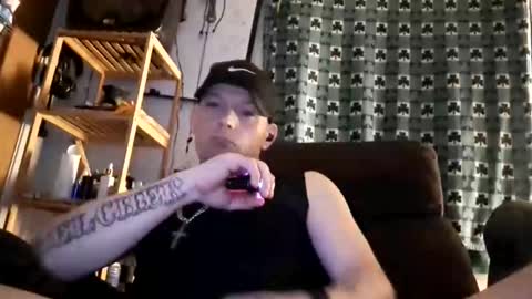 dougiebisme online show from April 9, 2026, 9:04 am