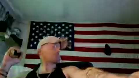 Snapshot of dougiebisme chatting on June 25, 2026, 1:48 pm dougiebisme online show from June 25, 2026, 1:48 pm