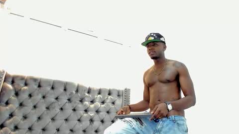 Snapshot of douglas_099 chatting on September 9, 2025, 2:05 pm DOUGLAS online show from September 9, 2025, 2:05 pm