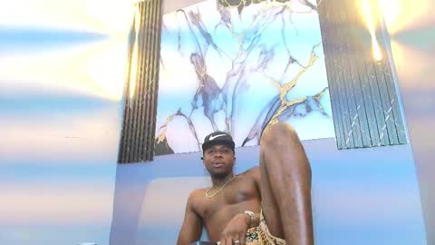 Snapshot of douglas_099 chatting on November 29, 2025, 12:46 am DOUGLAS online show from November 29, 2025, 12:46 am