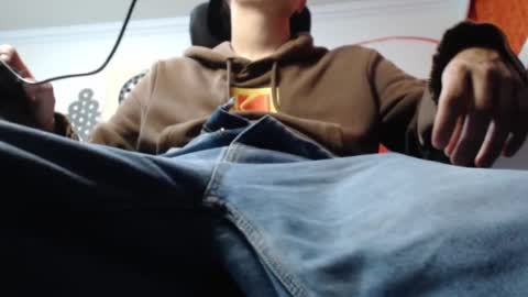 douglas_drake online show from December 30, 2024, 4:42 am