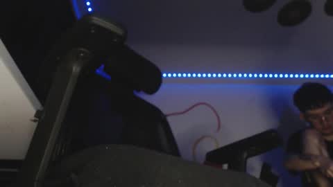 Snapshot of douglas_drake chatting on November 2, 2025, 12:57 am douglas_drake online show from November 2, 2025, 12:57 am