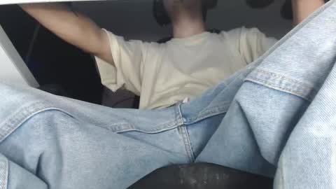 Snapshot of douglas_drake chatting on December 1, 2025, 4:17 am douglas_drake online show from December 1, 2025, 4:17 am