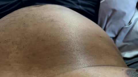 Snapshot of down4hairy chatting on December 18, 2024, 4:06 pm down4hairy online show from December 18, 2024, 4:06 pm