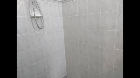 Snapshot of downdog925 chatting on January 14, 2025, 7:53 pm Some guy in Florida online show from January 14, 2025, 7:53 pm