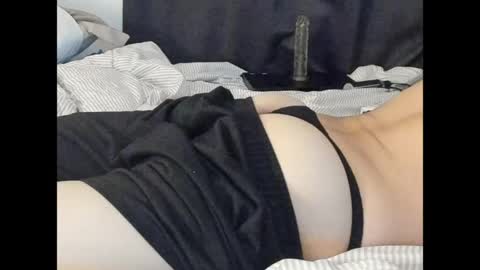 downfornaked online show from April 4, 2026, 5:38 am