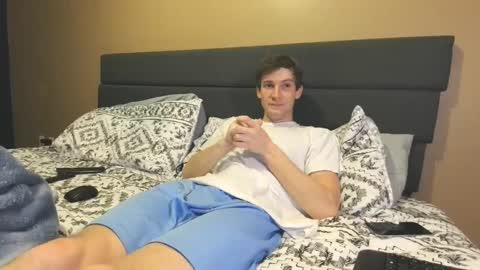 Snapshot of downforthemoney chatting on December 16, 2024, 1:53 am downforthemoney online show from December 16, 2024, 1:53 am