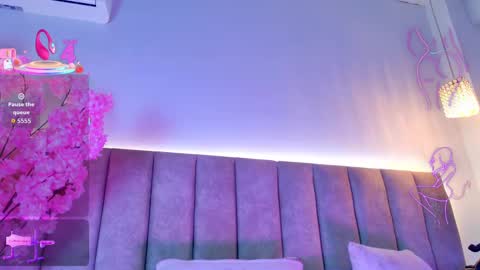 Snapshot of doyeeon chatting on September 13, 2025, 2:44 am Doyeon online show from September 13, 2025, 2:44 am