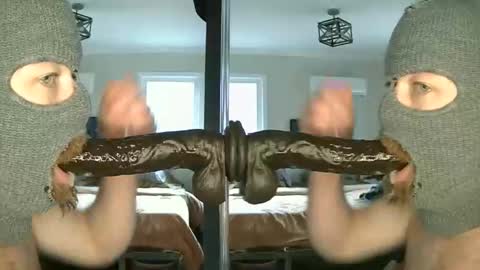 dpthroatorallybi online show from January 15, 2026, 6:55 pm