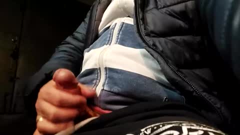 dr_house1 online show from November 3, 2025, 7:48 pm