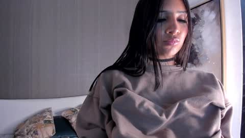 Snapshot of dracaryss_ chatting on January 14, 2025, 1:28 pm Lissa Or DRACARYSS your dragon Queen online show from January 14, 2025, 1:28 pm