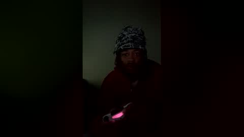 Snapshot of dracorevenge chatting on December 17, 2025, 2:12 pm dracorevenge online show from December 17, 2025, 2:12 pm