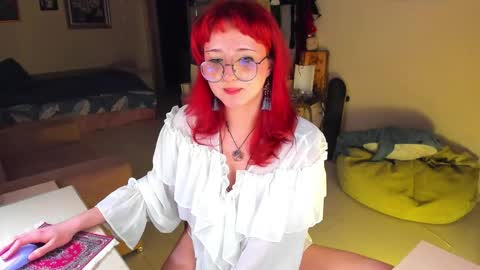 Snapshot of dragonflyliza chatting on May 15, 2026, 5:31 pm dragonflyliza online show from May 15, 2026, 5:31 pm