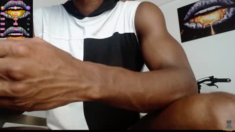 Snapshot of drake_brown_23 chatting on January 30, 2025, 5:39 pm Drake 23 online show from January 30, 2025, 5:39 pm