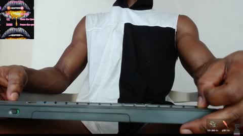 Snapshot of drake_brown_23 chatting on February 8, 2025, 11:45 pm Drake 23 online show from February 8, 2025, 11:45 pm