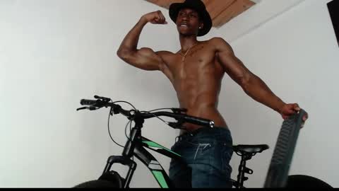 Snapshot of drake_brown_23 chatting on February 26, 2025, 4:14 am Drake 23 online show from February 26, 2025, 4:14 am