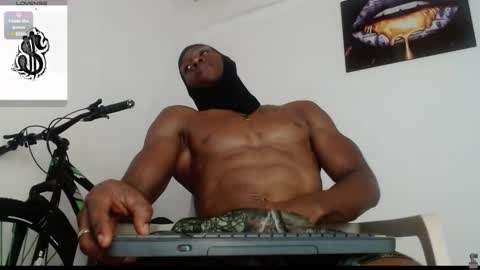 Snapshot of drake_brown_23 chatting on March 11, 2025, 4:54 am Drake 23 online show from March 11, 2025, 4:54 am