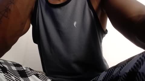 Snapshot of drake_brown_23 chatting on November 1, 2025, 2:30 pm Drake 23 online show from November 1, 2025, 2:30 pm