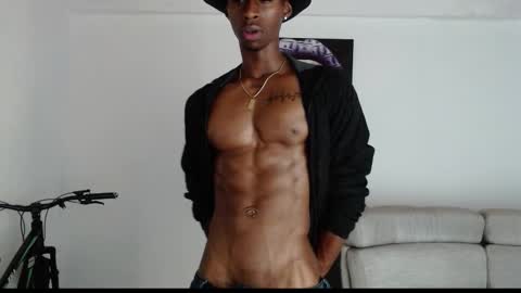 Snapshot of drake_brown_23 chatting on March 7, 2026, 9:17 am Drake 23 online show from March 7, 2026, 9:17 am