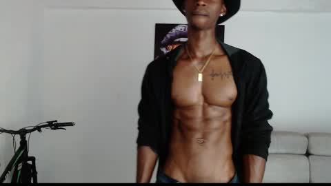 Snapshot of drake_brown_23 chatting on March 27, 2026, 9:42 am Drake 23 online show from March 27, 2026, 9:42 am