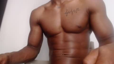 Snapshot of drake_brown_23 chatting on April 10, 2026, 7:57 am Drake 23 online show from April 10, 2026, 7:57 am