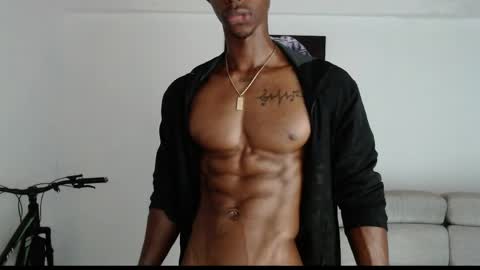 Snapshot of drake_brown_23 chatting on April 14, 2026, 9:59 am Drake 23 online show from April 14, 2026, 9:59 am