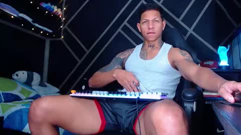 Snapshot of drake_jhonson08 chatting on November 22, 2025, 4:11 am Drake online show from November 22, 2025, 4:11 am