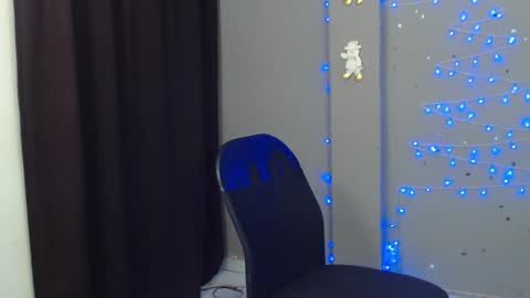 Snapshot of drake_the_kingmaster chatting on January 7, 2025, 11:45 pm ig kingmaster777 online show from January 7, 2025, 11:45 pm