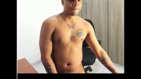 Snapshot of drake_the_kingmaster chatting on October 18, 2025, 4:37 am ig kingmaster777 online show from October 18, 2025, 4:37 am