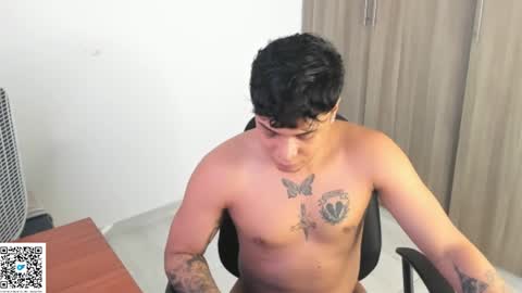 Snapshot of drake_the_kingmaster chatting on November 4, 2025, 8:41 pm ig kingmaster777 online show from November 4, 2025, 8:41 pm