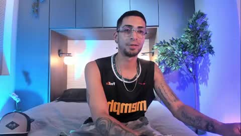 Snapshot of drakeneumann chatting on May 26, 2026, 3:46 am Drake Neuman online show from May 26, 2026, 3:46 am
