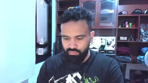 Drako online show from February 7, 2025, 8:53 pm