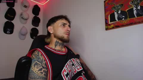 Snapshot of drako_lives_show chatting on July 8, 2026, 7:13 am - NEW ACCOUNT Independent model online show from July 8, 2026, 7:13 am