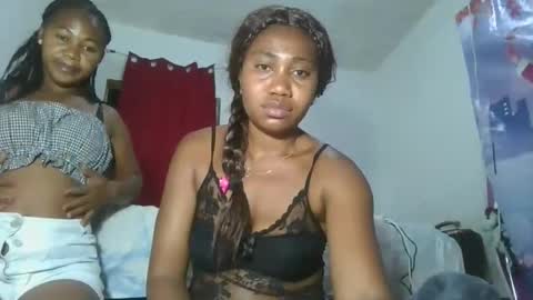 Snapshot of drasomaralda chatting on November 11, 2025, 12:54 am drasomaralda online show from November 11, 2025, 12:54 am