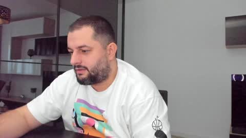 Snapshot of draven_a chatting on January 19, 2025, 2:17 pm Draven A online show from January 19, 2025, 2:17 pm