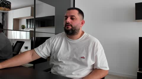 Snapshot of draven_a chatting on January 27, 2025, 9:44 am Draven A online show from January 27, 2025, 9:44 am