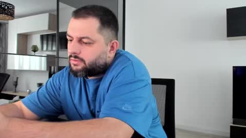 Snapshot of draven_a chatting on January 31, 2025, 7:39 am Draven A online show from January 31, 2025, 7:39 am