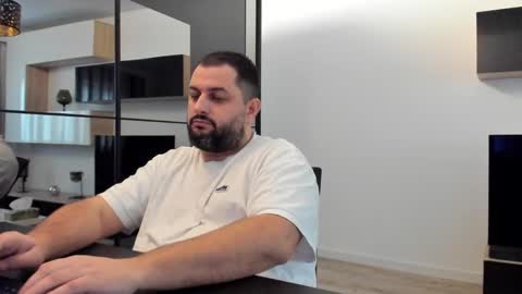 Snapshot of draven_a chatting on February 2, 2025, 6:37 am Draven A online show from February 2, 2025, 6:37 am