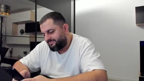 Snapshot of draven_a chatting on February 12, 2025, 4:01 am Draven A online show from February 12, 2025, 4:01 am