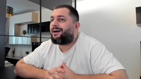 Snapshot of draven_a chatting on February 15, 2025, 10:44 am Draven A online show from February 15, 2025, 10:44 am