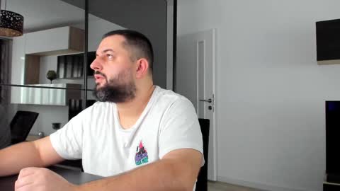 Snapshot of draven_a chatting on March 1, 2025, 9:07 am Draven A online show from March 1, 2025, 9:07 am