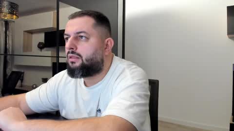 Snapshot of draven_a chatting on March 8, 2025, 6:05 pm Draven A online show from March 8, 2025, 6:05 pm