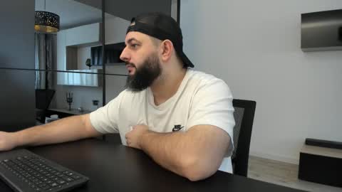 DravenPeak online show from November 22, 2025, 10:47 am