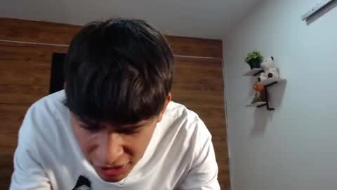 Snapshot of draxblade chatting on November 19, 2025, 1:11 pm DraxBlade online show from November 19, 2025, 1:11 pm