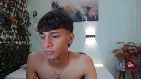 Snapshot of draxblade chatting on November 24, 2025, 7:46 pm DraxBlade online show from November 24, 2025, 7:46 pm