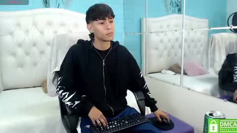 DraxBlade online show from August 7, 2026, 4:03 am