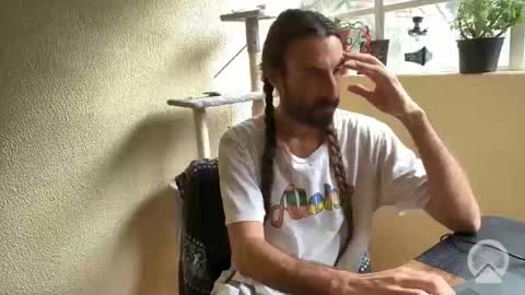 new profile Aircum99  online show from April 19, 2026, 4:39 pm