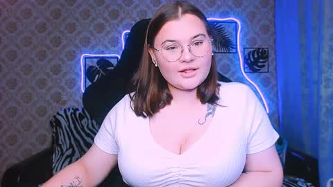 Snapshot of dreamforyoue2 chatting on October 23, 2025, 8:40 pm dreamforyoue2 online show from October 23, 2025, 8:40 pm